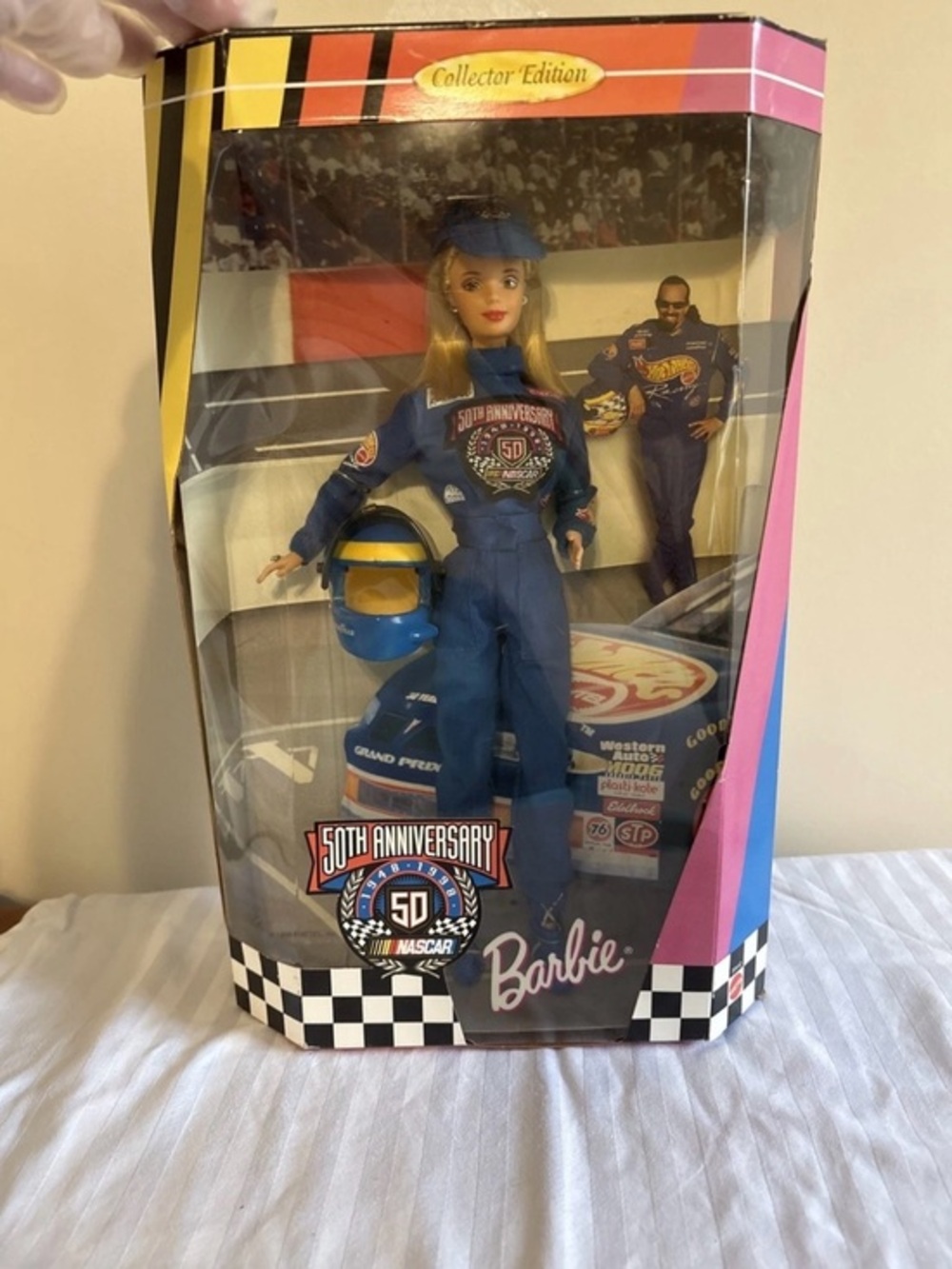 Barbie 1998 NASCAR 50th Anniversary Collectors Edition ~ Blonde #20442